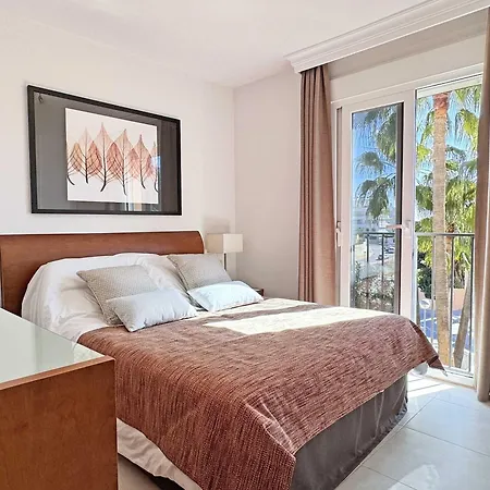 Cozy 2-story Townhouse Family-friendly * Fuengirola