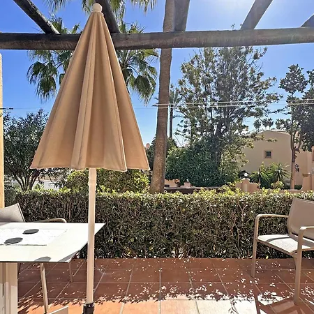 Holiday home Cozy 2-story Townhouse Family-friendly *